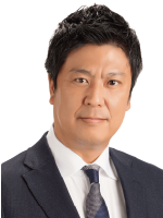 代表取締役